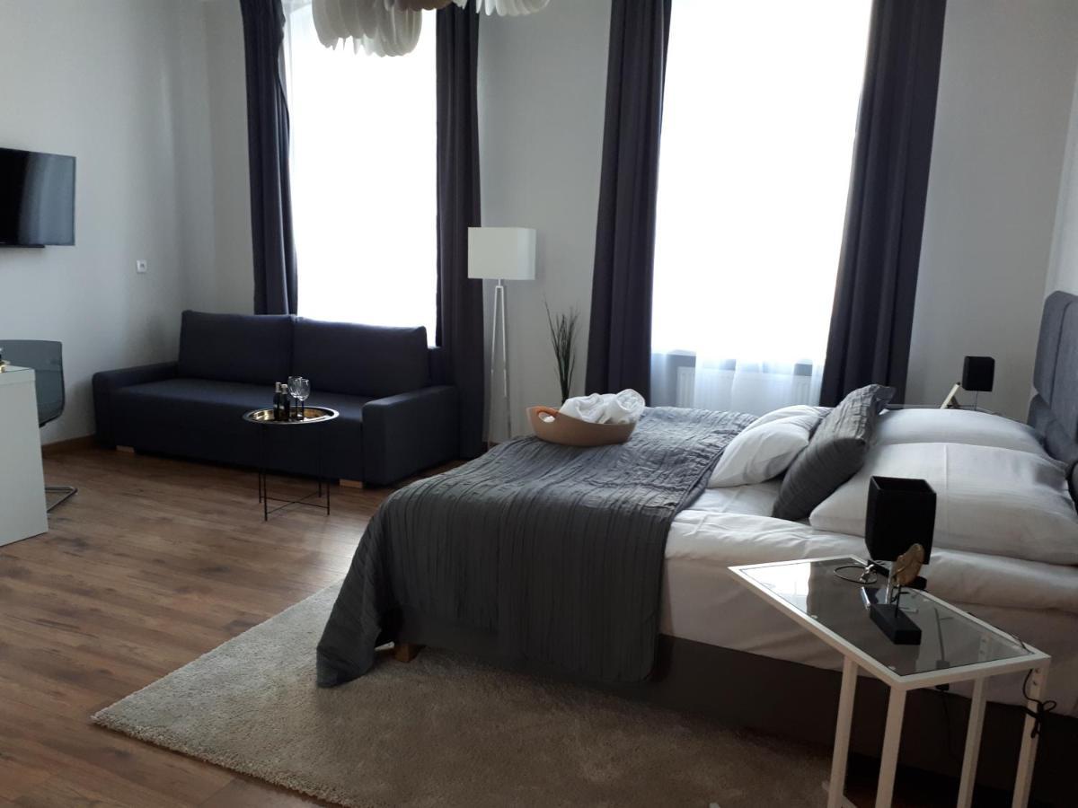 Rezydencja Marzec Gniezno Luaran gambar