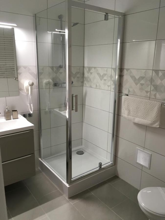 Rezydencja Marzec Gniezno Luaran gambar