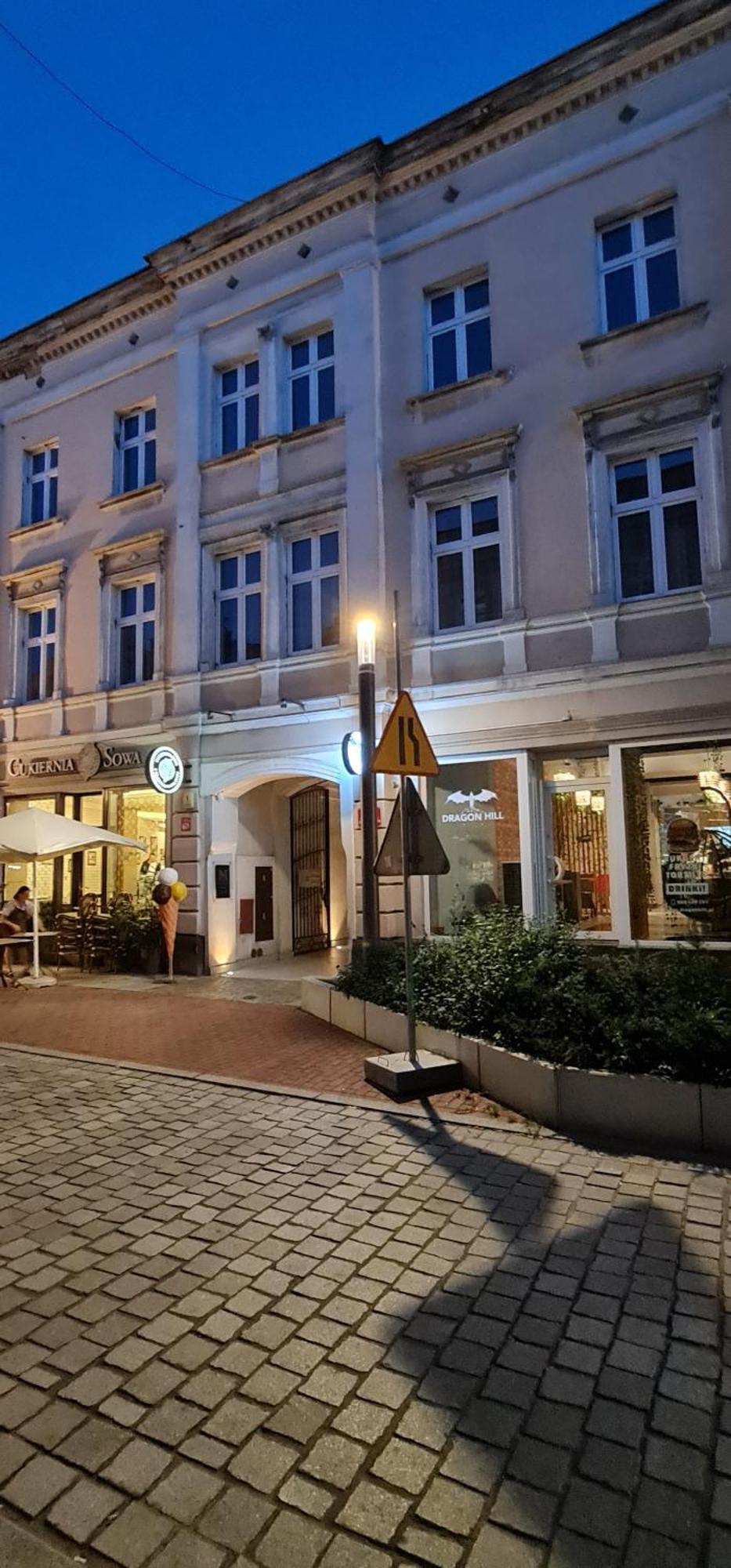 Rezydencja Marzec Gniezno Luaran gambar